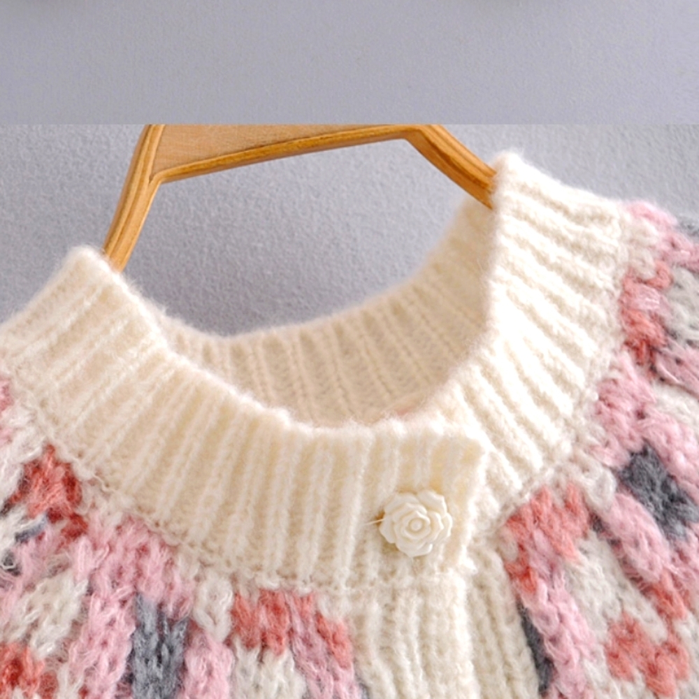 Cute pink floral sweater spring season